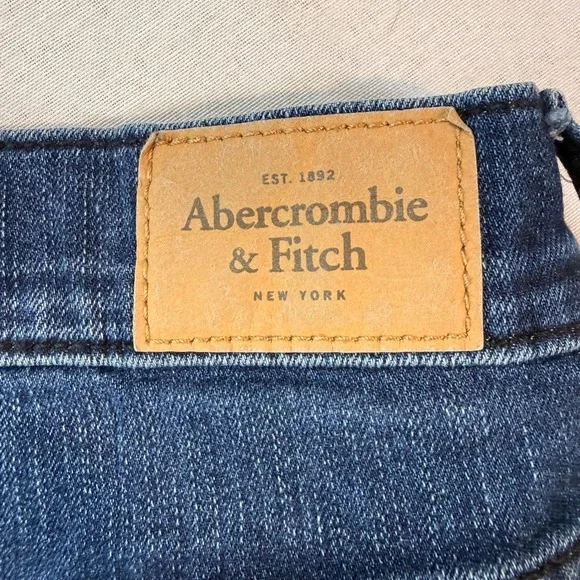 Abercrombie & Fitch Denim 4 Dark Blue Rolled Hem Frayed High Rise Mom Short 2.5" - Picture 10 of 10